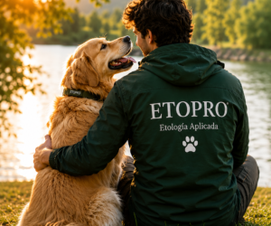 Etólogo Canino